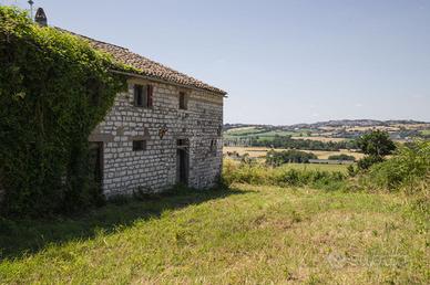 CASALE IN PIETRA DEL CONERO A NUMANA