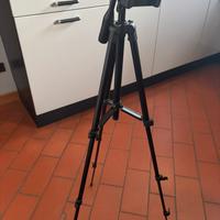 Treppiede telescopico con telecomando e custodia