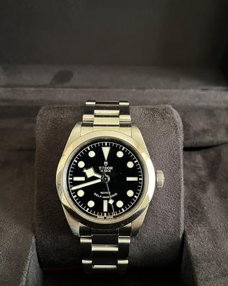 Tudor black bay 36