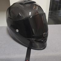 casco integrale carbonio