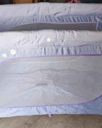 Lettino da campeggio.