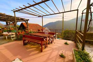 2 LOCALI A SANT'OLCESE