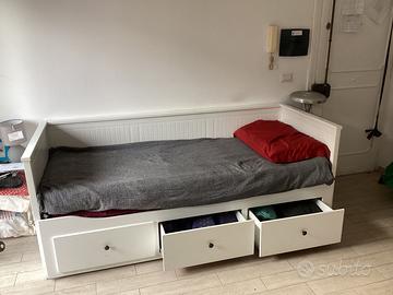 Letto Hemnes
