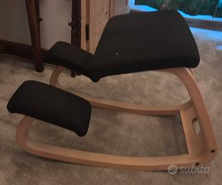 Sedia ergonomica a ginocchio
