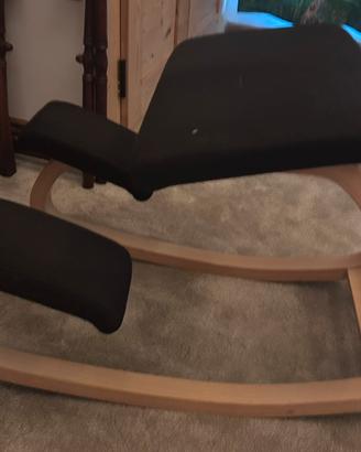 Sedia ergonomica a ginocchio