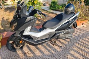 scooter 300 cc Sym Cruisym anno 2019