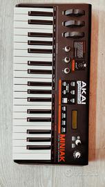 Akai Miniak synth sintetizzatore