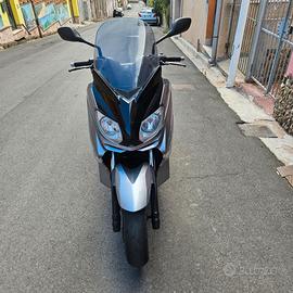 Xmax 250