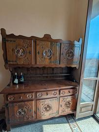Credenza in stile Val Varaita