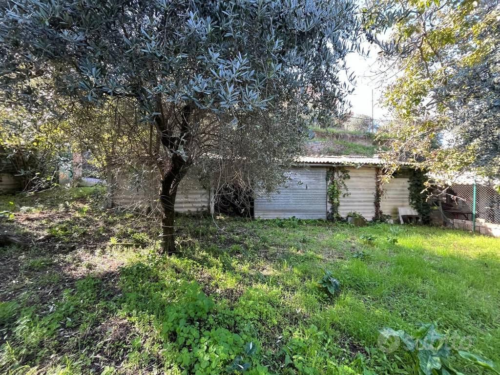 Terreno di 500 m² a Viterbo - Altro