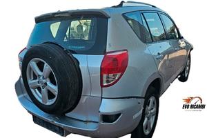 RICAMBI PER TOYOTA RAV4 III 2.2 TDi 136 CV