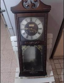 Orologio a pendolo a corda