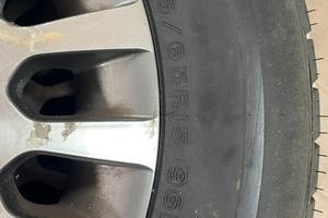 Gomme + cerchi in lega 215/65 R15 Lancia Phedra