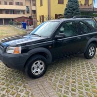 Land Rover Freelander 2.0 TD 3p. Hardback