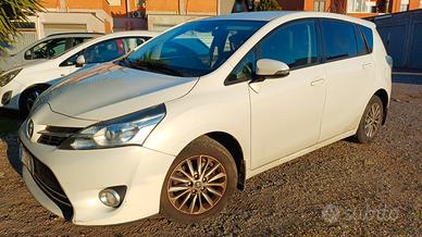 2017 TOYOTA Verso 1.6 Active euro 6b
