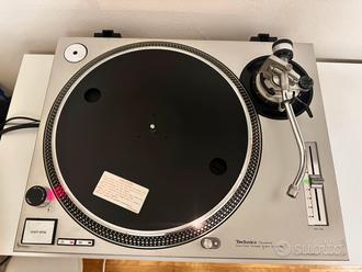 Giradischi Technics SL 1200 MK2  			
