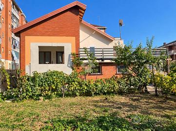 VILLA SINGOLA A RIVALTA DI TORINO