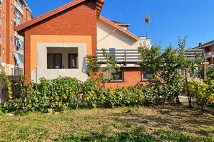 VILLA SINGOLA A RIVALTA DI TORINO