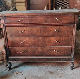 cassettone dell'800 noce