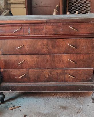 cassettone dell'800 noce