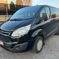 Ford Tourneo Custom 2.2 TDCi 125CV