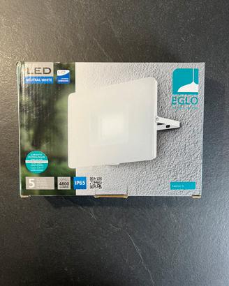 Luce led esterno Eglo