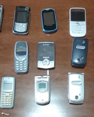 Telefoni cellulari Vintage e non