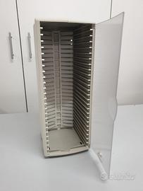 Porta CD con sportello