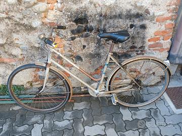 bici da donna Everest d'epoca