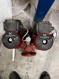 Grundfos UPSD 40-120 F 250 96408901 Pompa Circolaz