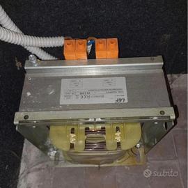 Trasformatore monofase di isolamento LEF tx230fn