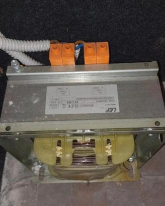 Trasformatore monofase di isolamento LEF tx230fn