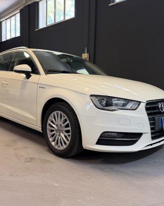 Audi A3 SPB 1.4 METANO - CAMBIO AUTOMATICO