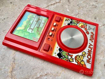 game & watch MONKEY JUMP