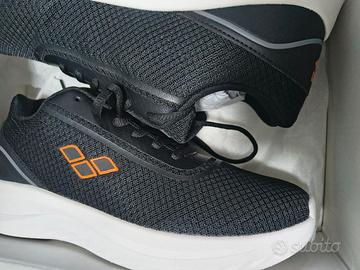 Sneaker ARENA - 41