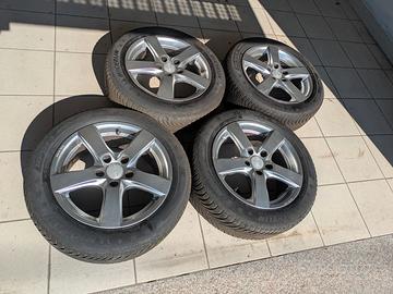 Cerchi in lega 16" fori 5x112