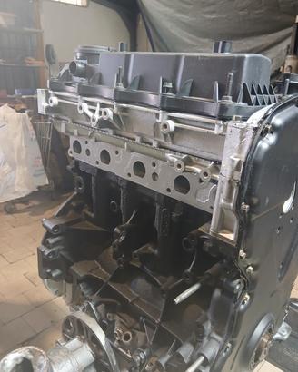 MOTORE REVISIONATO CON ACCESSORI TESTATI FORD 2.2 