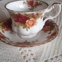 tazza Royal Albert serie Old Country Roses
