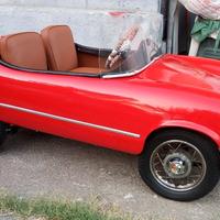 Duetto Alfa Romeo da bambini a motore