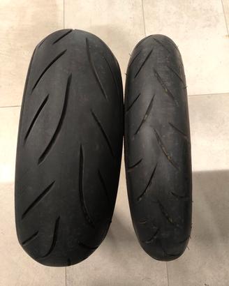 treno gomme moto Bridgestone S21 