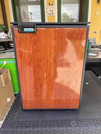 Frigorifero isotherm cr49 per barca