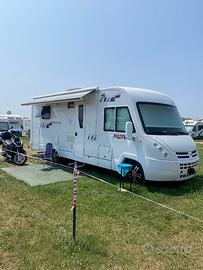 Motorhome pilote G 740