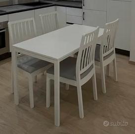 tavolo allungabile con 4 sedie