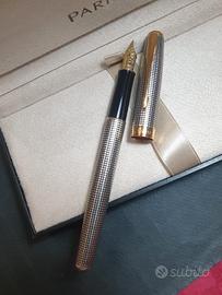 Parker Sonnet Ciselé stilografica 