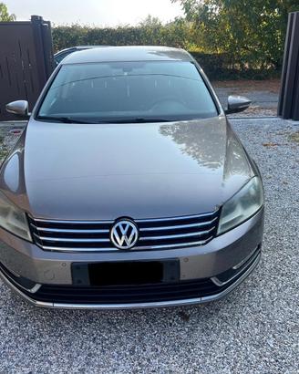 Volkswagen Passat 1.6 TDI Comfortline BlueM. Tech.