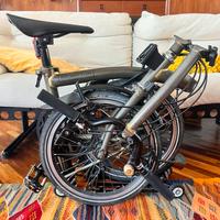 Brompton H6L 12 Raw Lacquer Black Edition