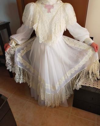 Abito da sposa autunnale