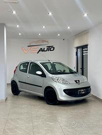 Peugeot 107 1.0 68CV 5p. Plaisir