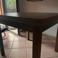 Tavolo quadrato soggiorno