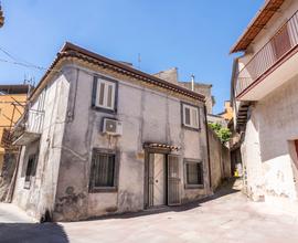 Casa singola nel centro storico di francavilla di